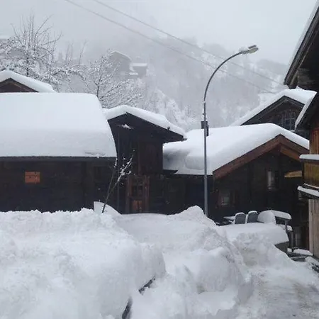 Σαλέ Wooden Chalet In Near The Aletsch Arena Betten